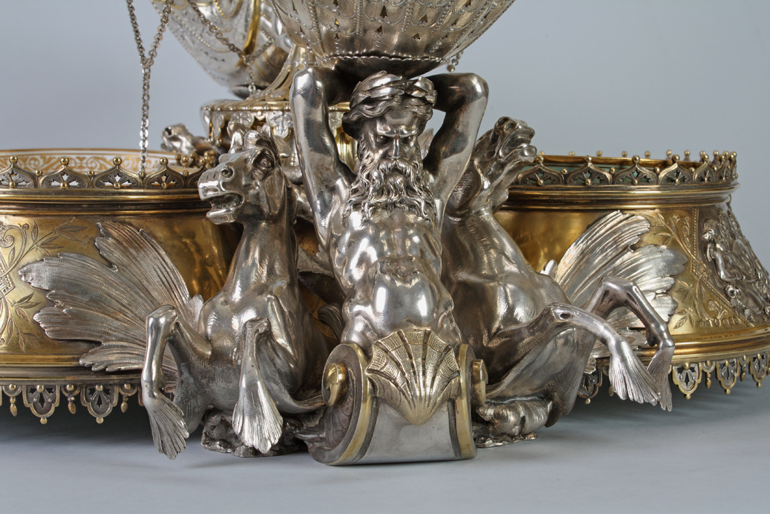Elkington Centrepiece